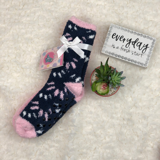 SHEA BUTTER SOCKS NAVY & PINK